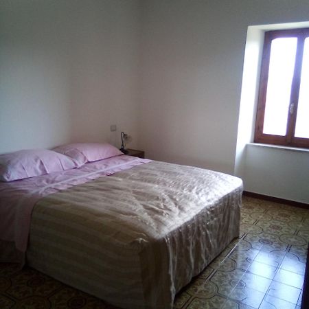 Casa Del Gigi Bnb Albareto  Buitenkant foto